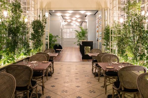 Gucci-Osteria-Dreams-of-Luxury