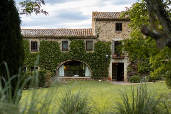 Mas-Salvi-Dreams.-of-Luxury